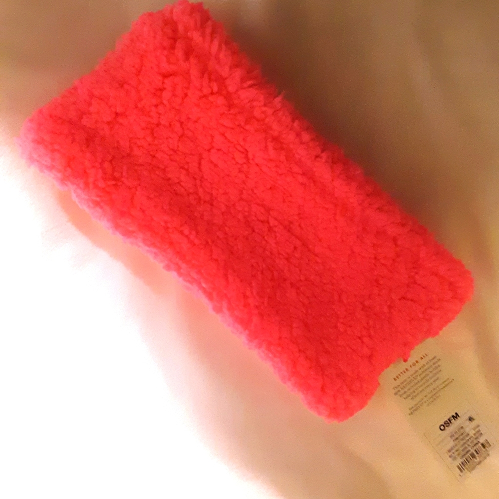 NWT ALL AGES WARM FUZZY HEADBAND HOT PINK STRETCH